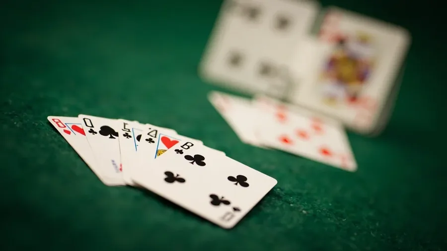 Editorial diagram of rummy melds: a pure sequence, an impure sequence and a set shown on a plain background
